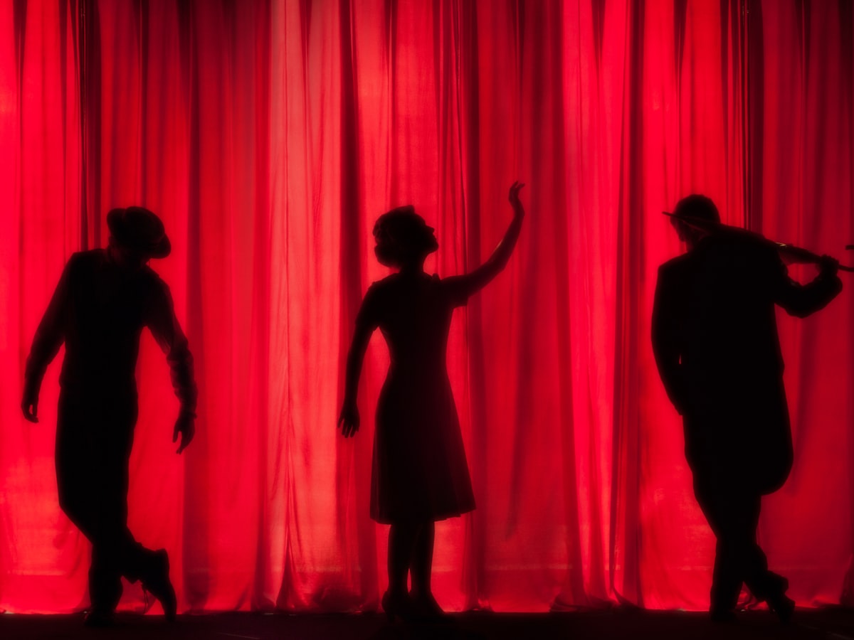 Charandas Chor production still